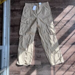 NWT H&M Beige Cargo Pants